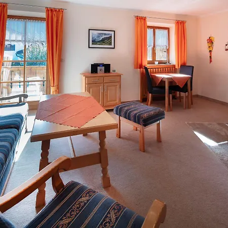 Apartament Lohbinder Fam Holzer Rottach-Egern