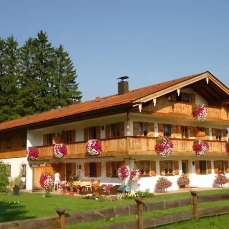 Apartament Lohbinder Fam Holzer *